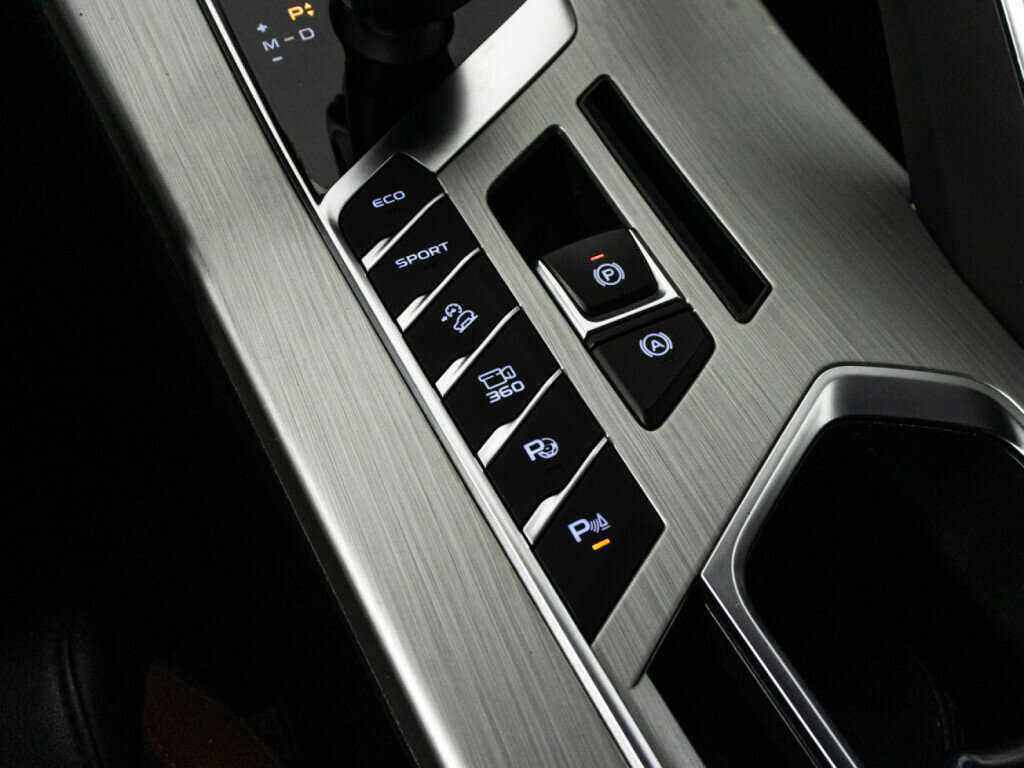 Geely Coolray б/у, 2021, Роботизированная. Фото: #16