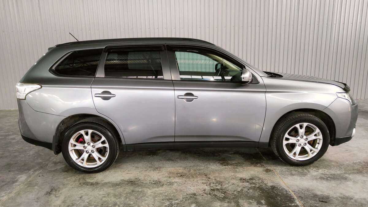 Mitsubishi Outlander б/у, 2012, Вариатор. Фото: #3