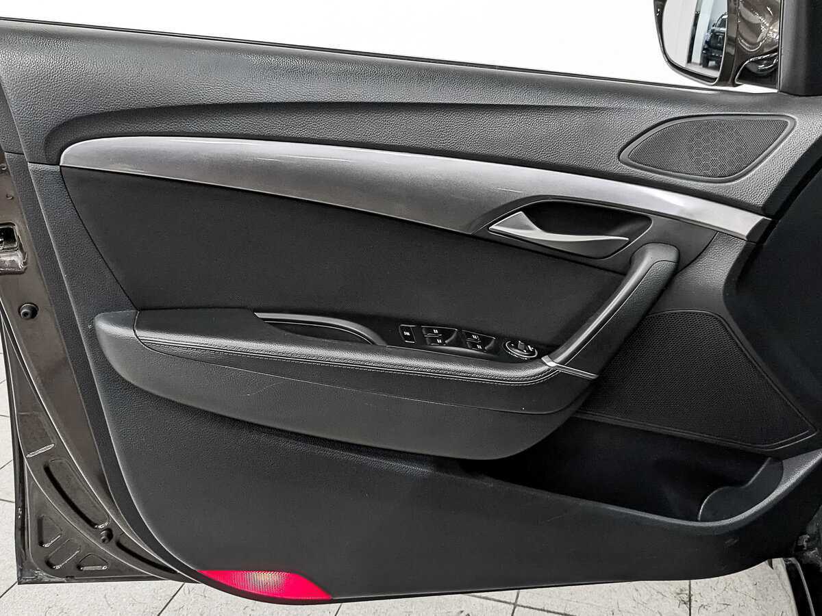 Hyundai i40 б/у, 2015, Автоматическая. Фото: #16