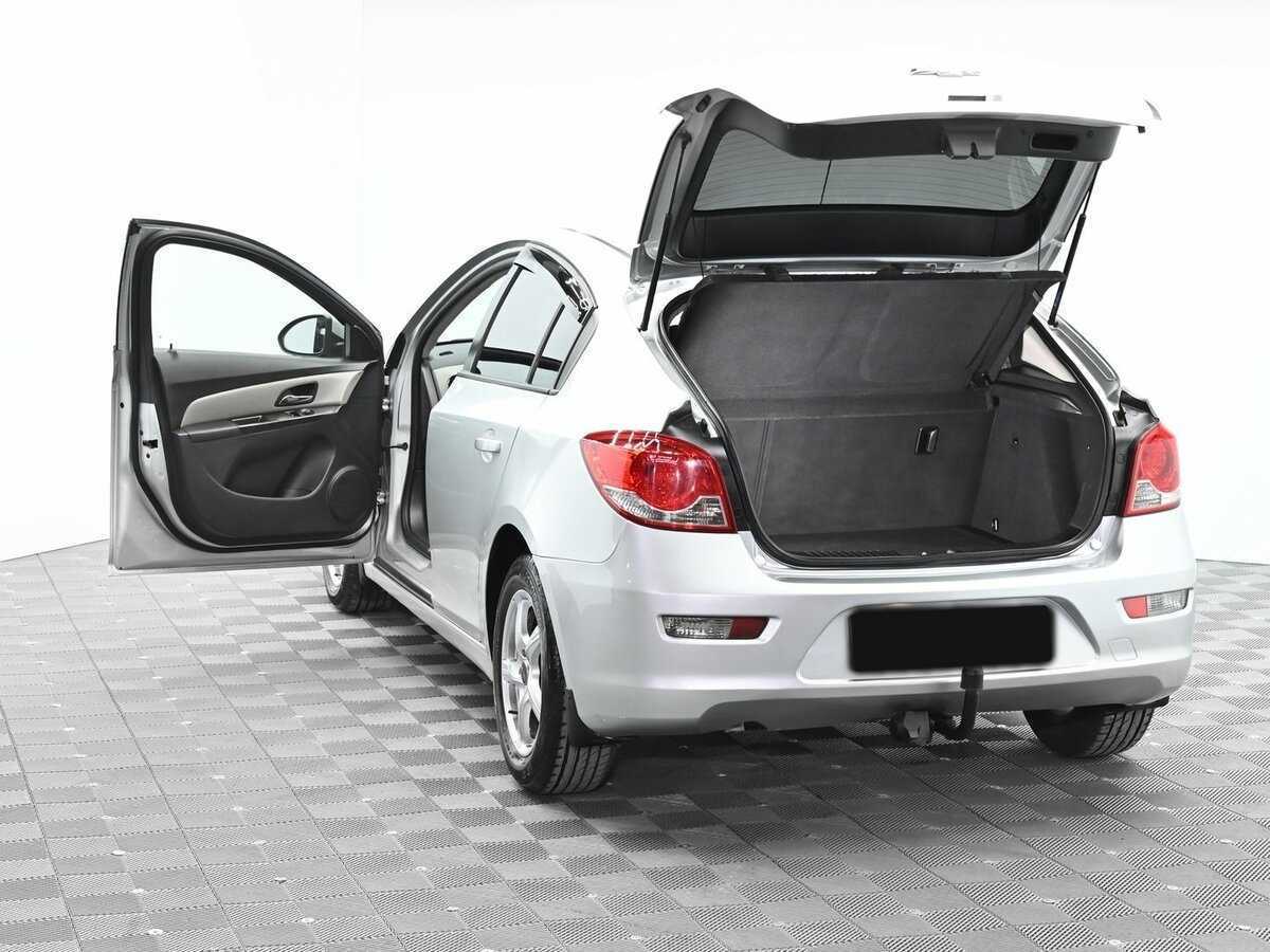 Chevrolet Cruze б/у, 2013, Механическая. Фото: #4