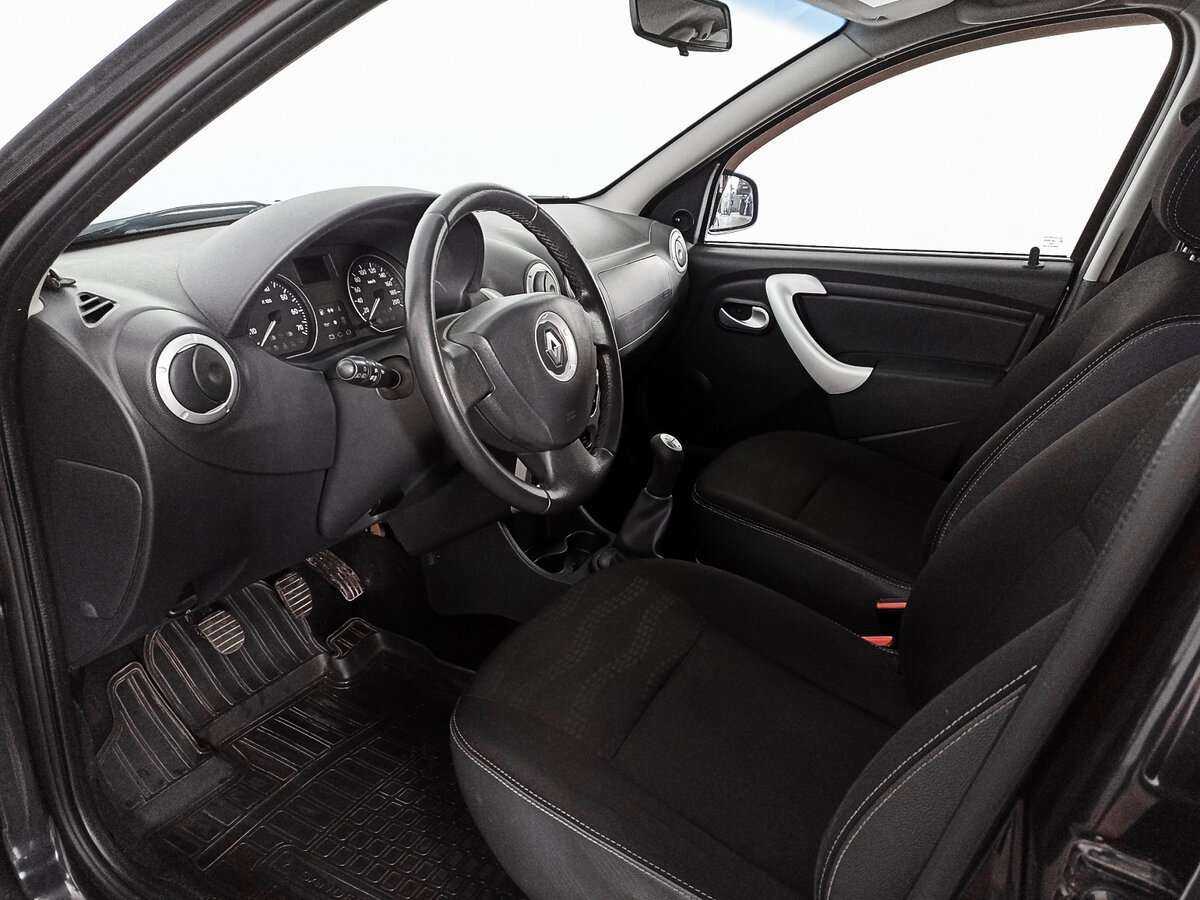 Renault Sandero б/у, 2013, Механическая. Фото: #11