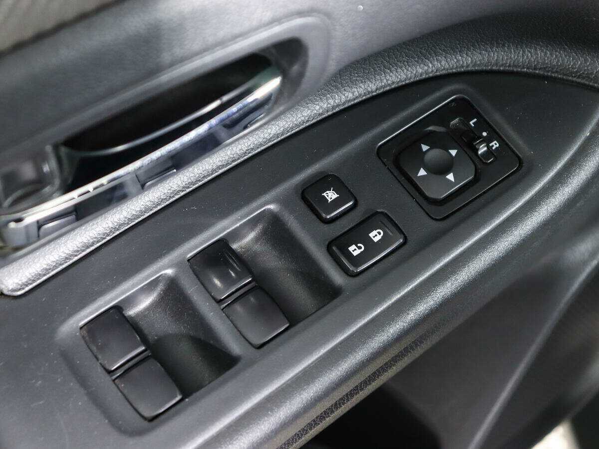 Mitsubishi Outlander б/у, 2013, Вариатор. Фото: #14