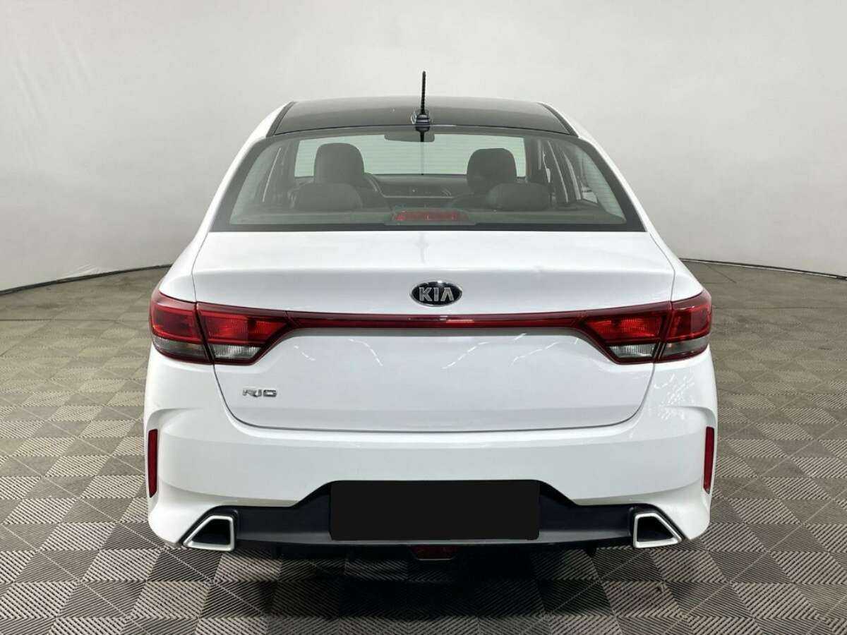 Kia Rio б/у, 2021, Автоматическая. Фото: #2