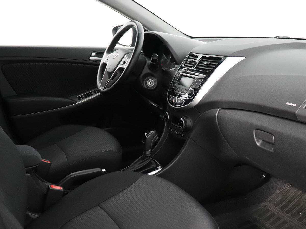 Hyundai Solaris б/у, 2015, Автоматическая. Фото: #8