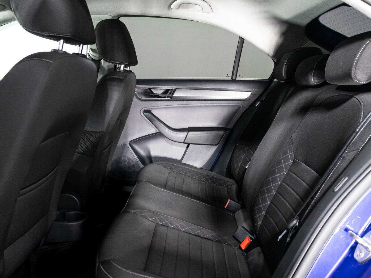 Skoda Rapid б/у, 2017, Роботизированная. Фото: #9