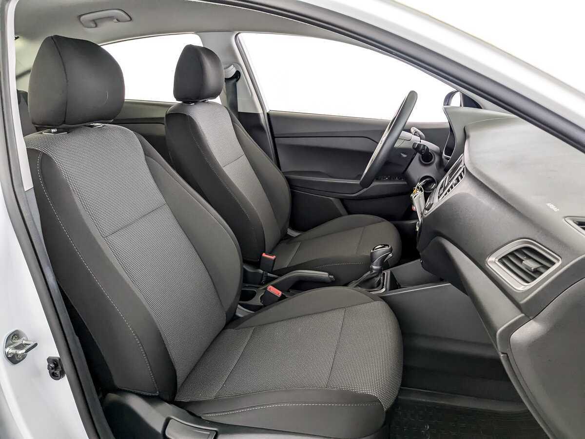 Hyundai Solaris б/у, 2020, Автоматическая. Фото: #17