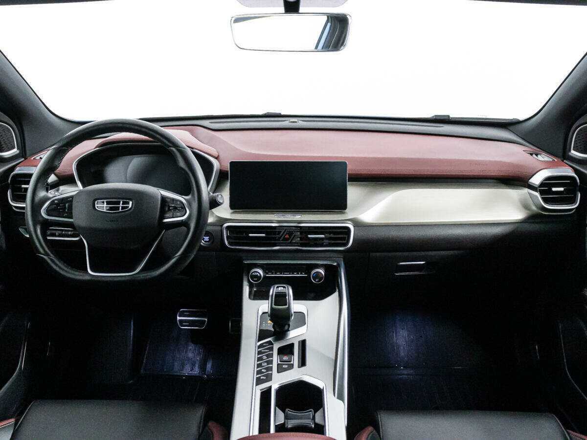 Geely Coolray б/у, 2022, Роботизированная. Фото: #12