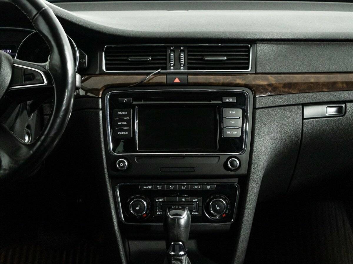 Skoda Superb б/у, 2013, Роботизированная. Фото: #13