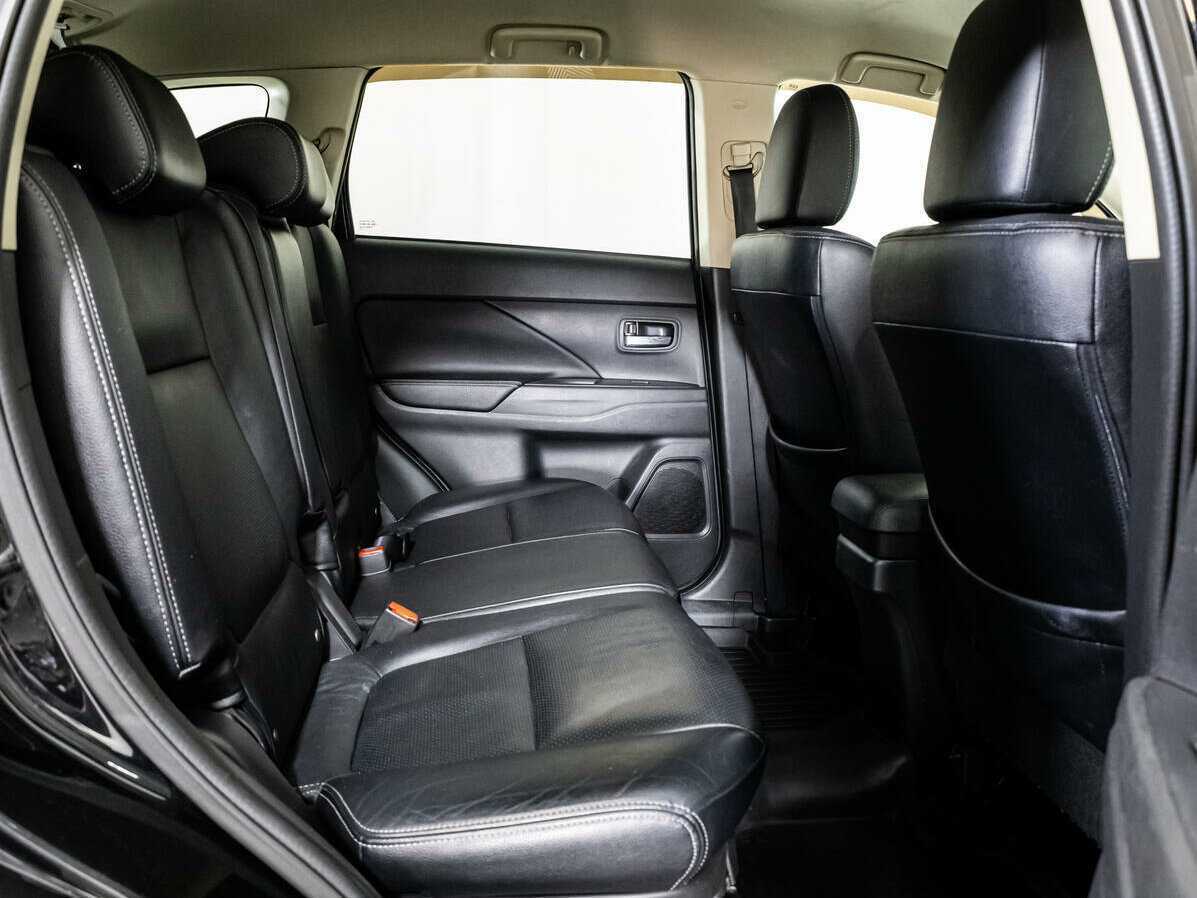Mitsubishi Outlander б/у, 2014, Вариатор. Фото: #15
