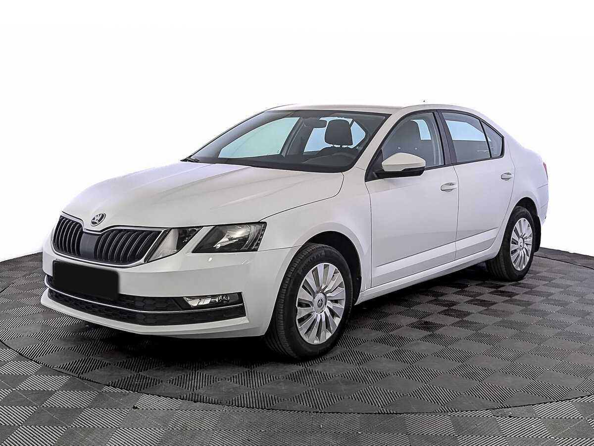 Skoda Octavia б/у, 2019, Механическая. Фото: #0