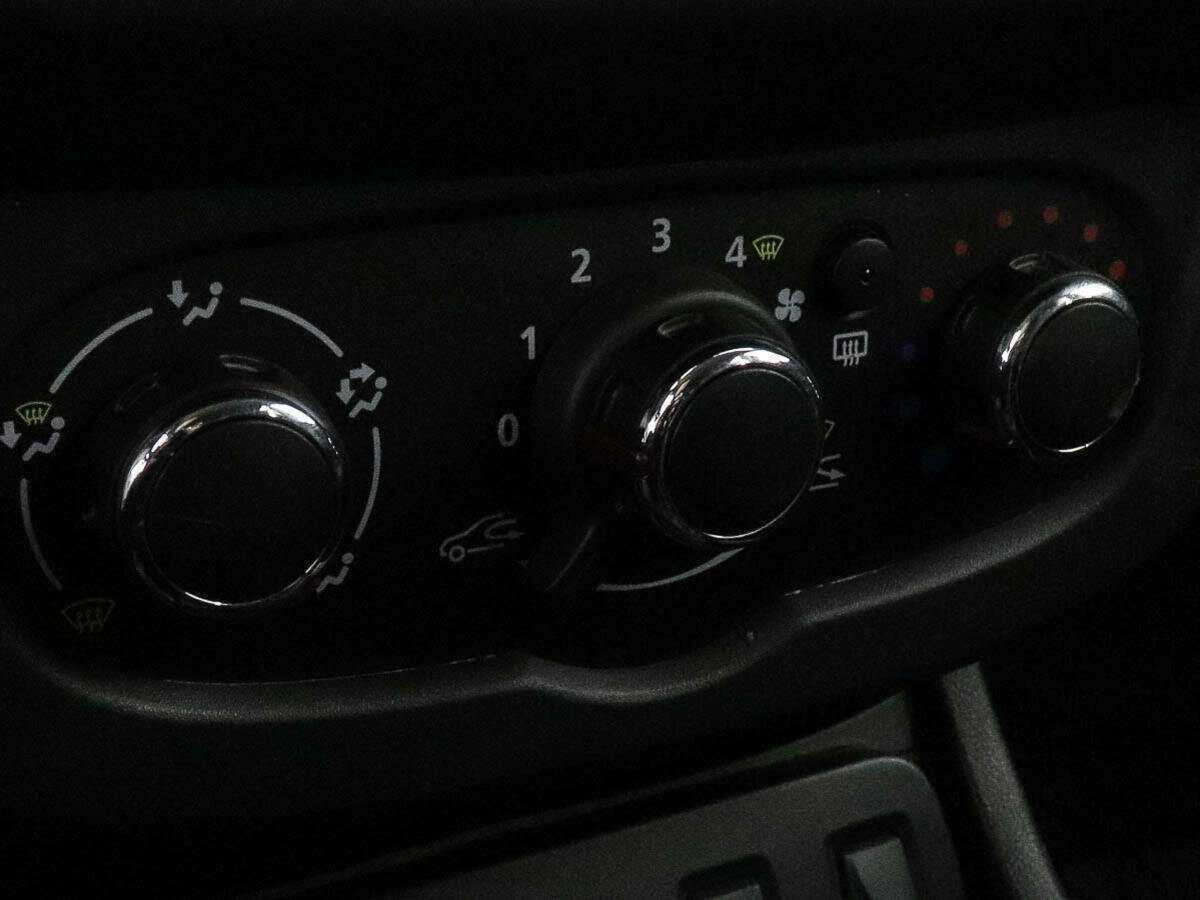 Renault Duster б/у, 2019, Механическая. Фото: #12