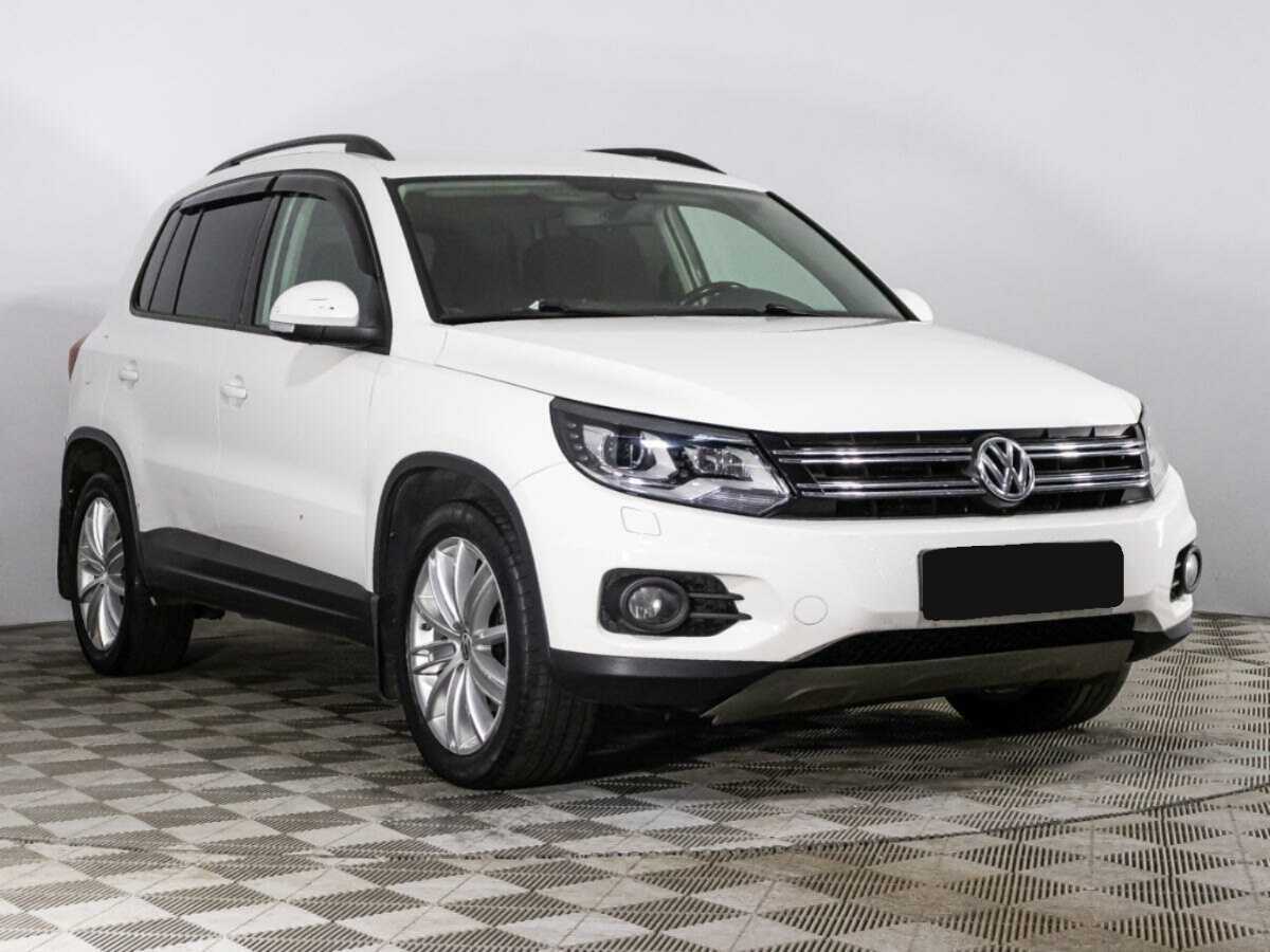 Volkswagen Tiguan б/у, 2013, Автоматическая. Фото: #2