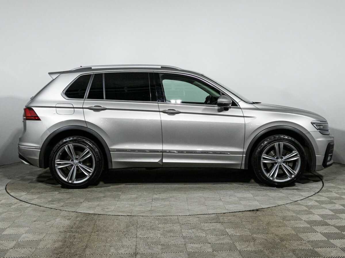Volkswagen Tiguan б/у, 2020, Роботизированная. Фото: #3