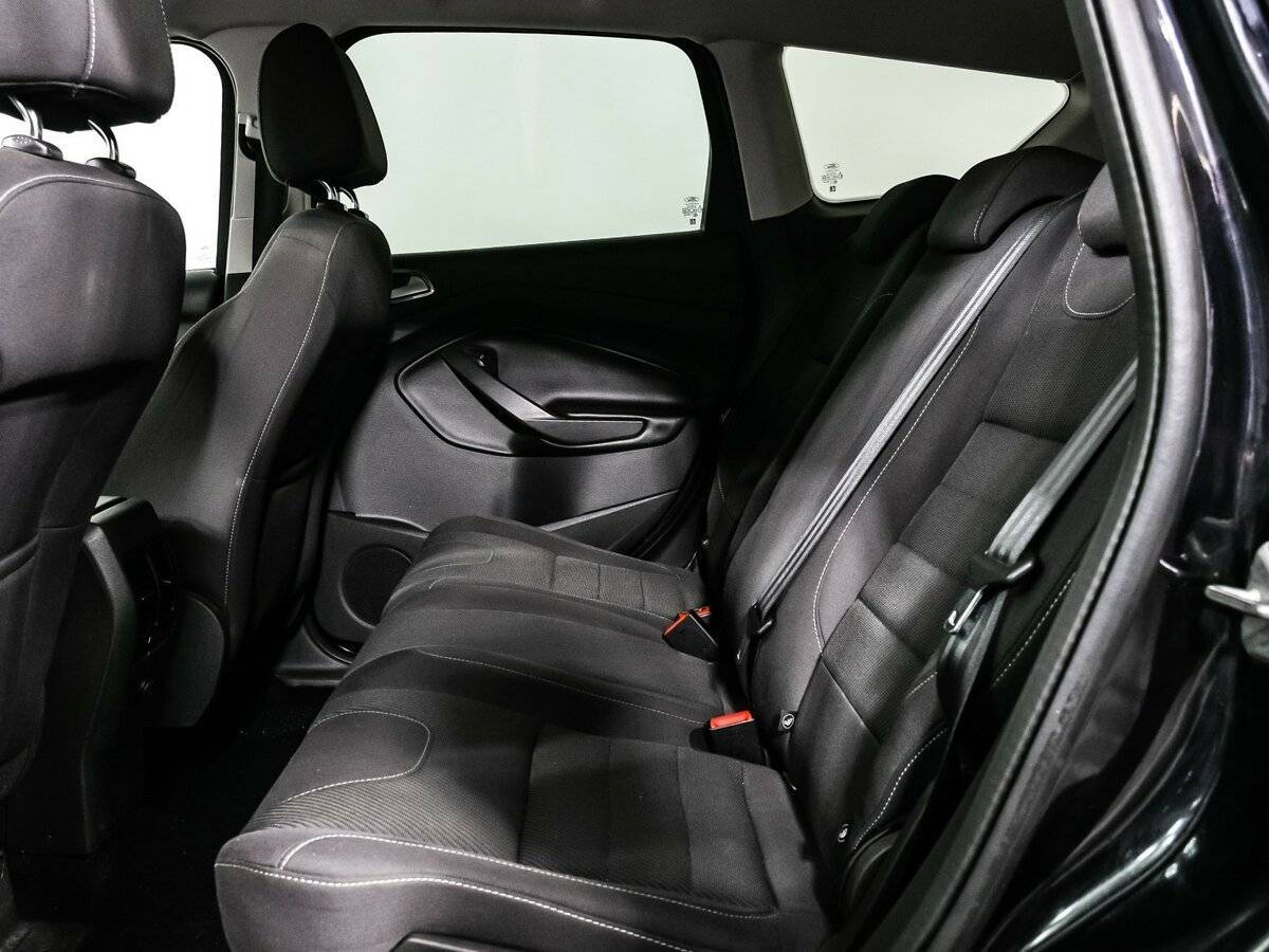 Ford Kuga б/у, 2013, Механическая. Фото: #10