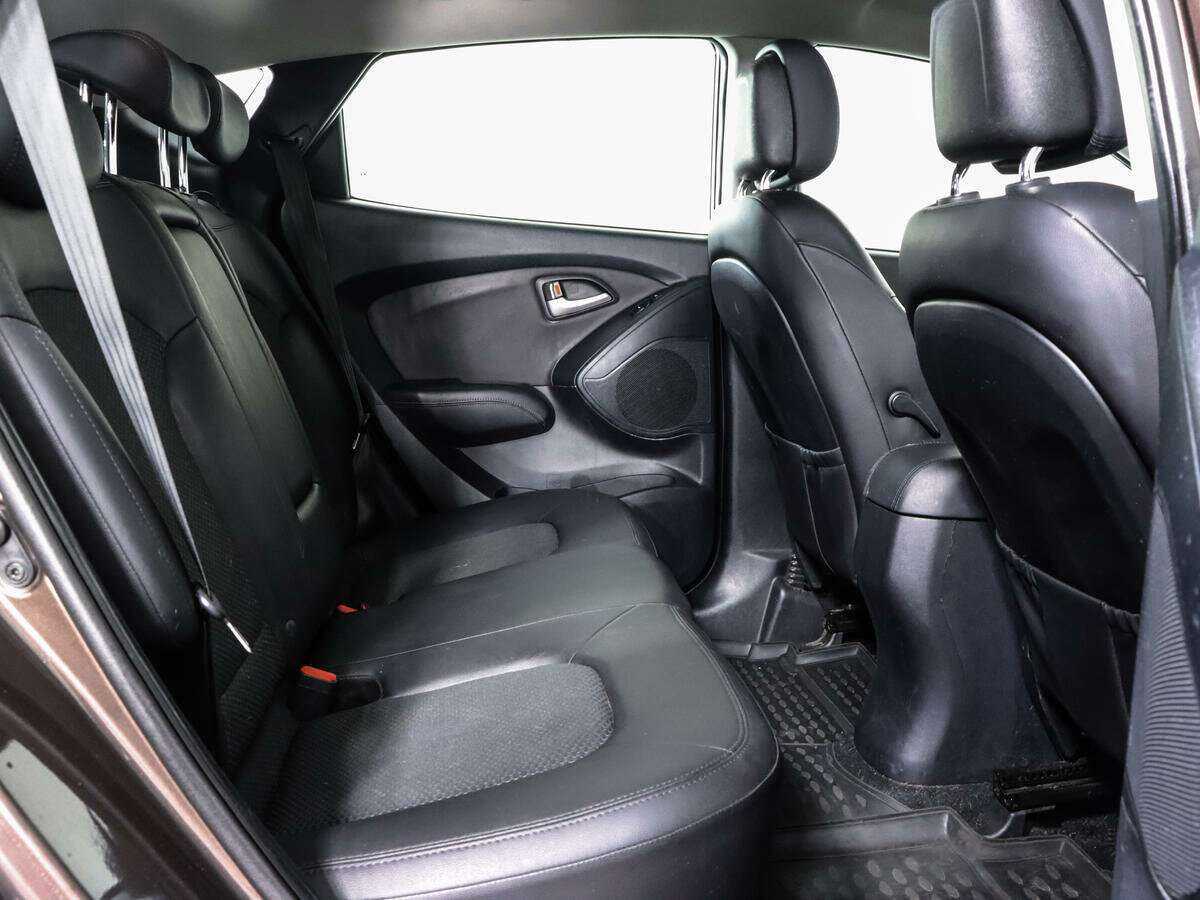 Hyundai ix35 б/у, 2012, Автоматическая. Фото: #9