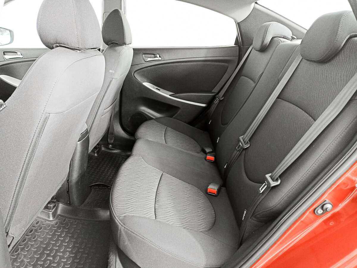 Hyundai Solaris б/у, 2012, Механическая. Фото: #7