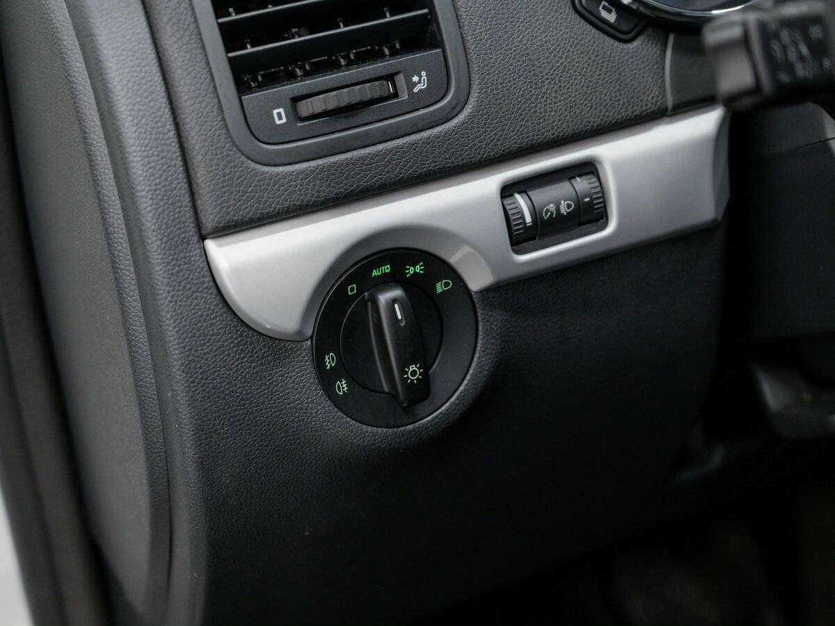 Skoda Yeti б/у, 2013, Роботизированная. Фото: #14