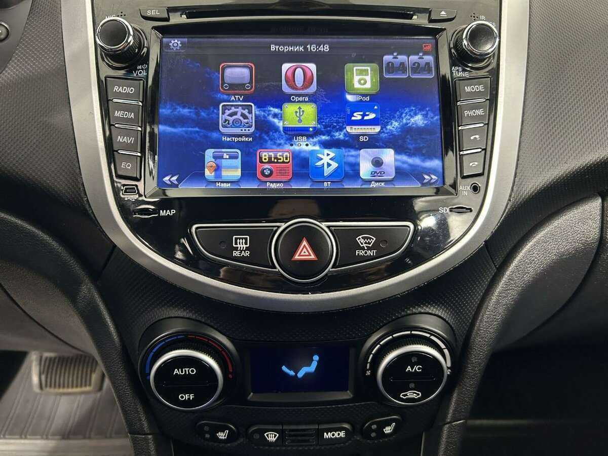 Hyundai Solaris б/у, 2015, Автоматическая. Фото: #11