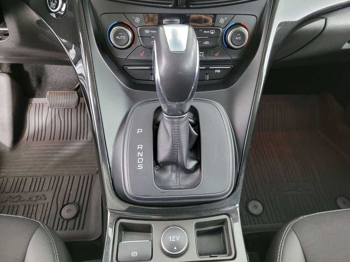 Ford Kuga б/у, 2018, Автоматическая. Фото: #12