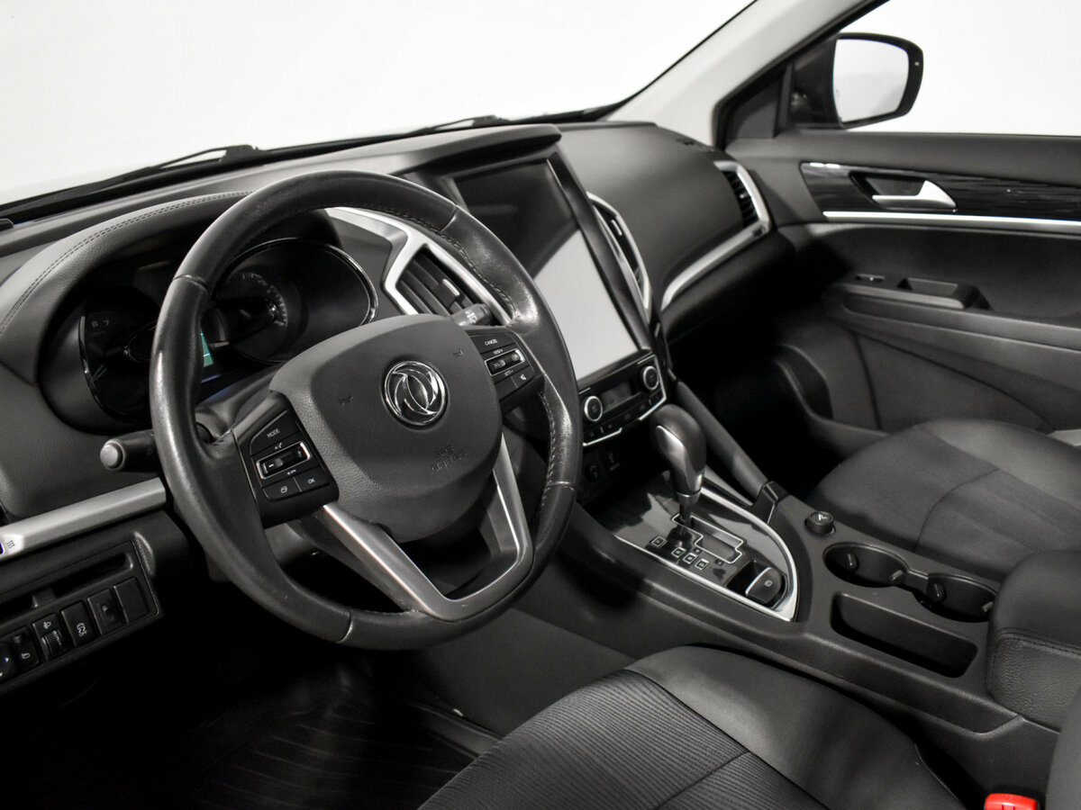 Dongfeng AX7 б/у, 2017, Автоматическая. Фото: #6