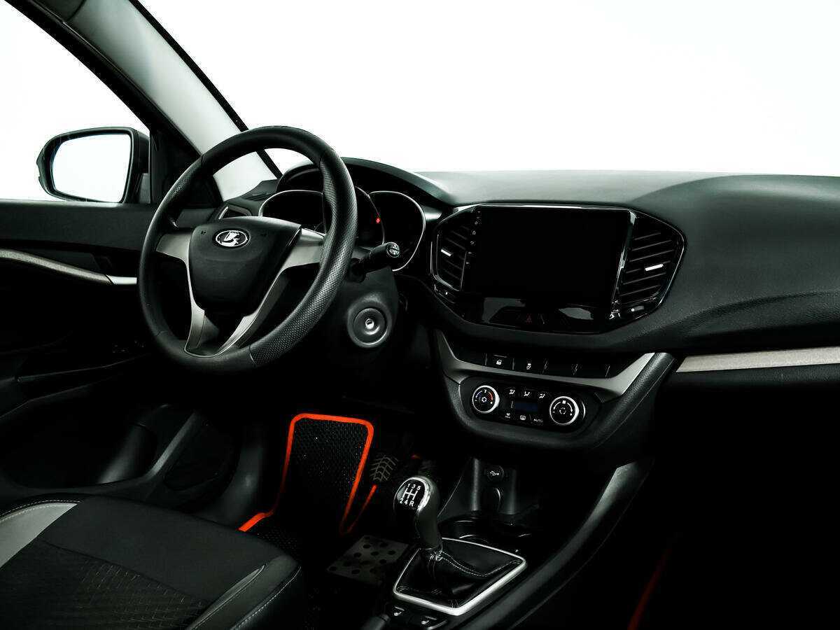 Lada (ВАЗ) Vesta б/у, 2017, Механическая. Фото: #8