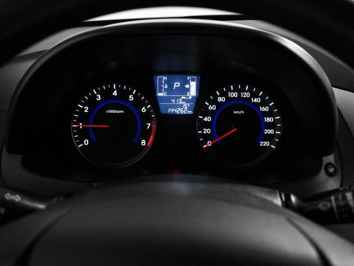 Hyundai Solaris б/у, 2015, Автоматическая. Фото: #16