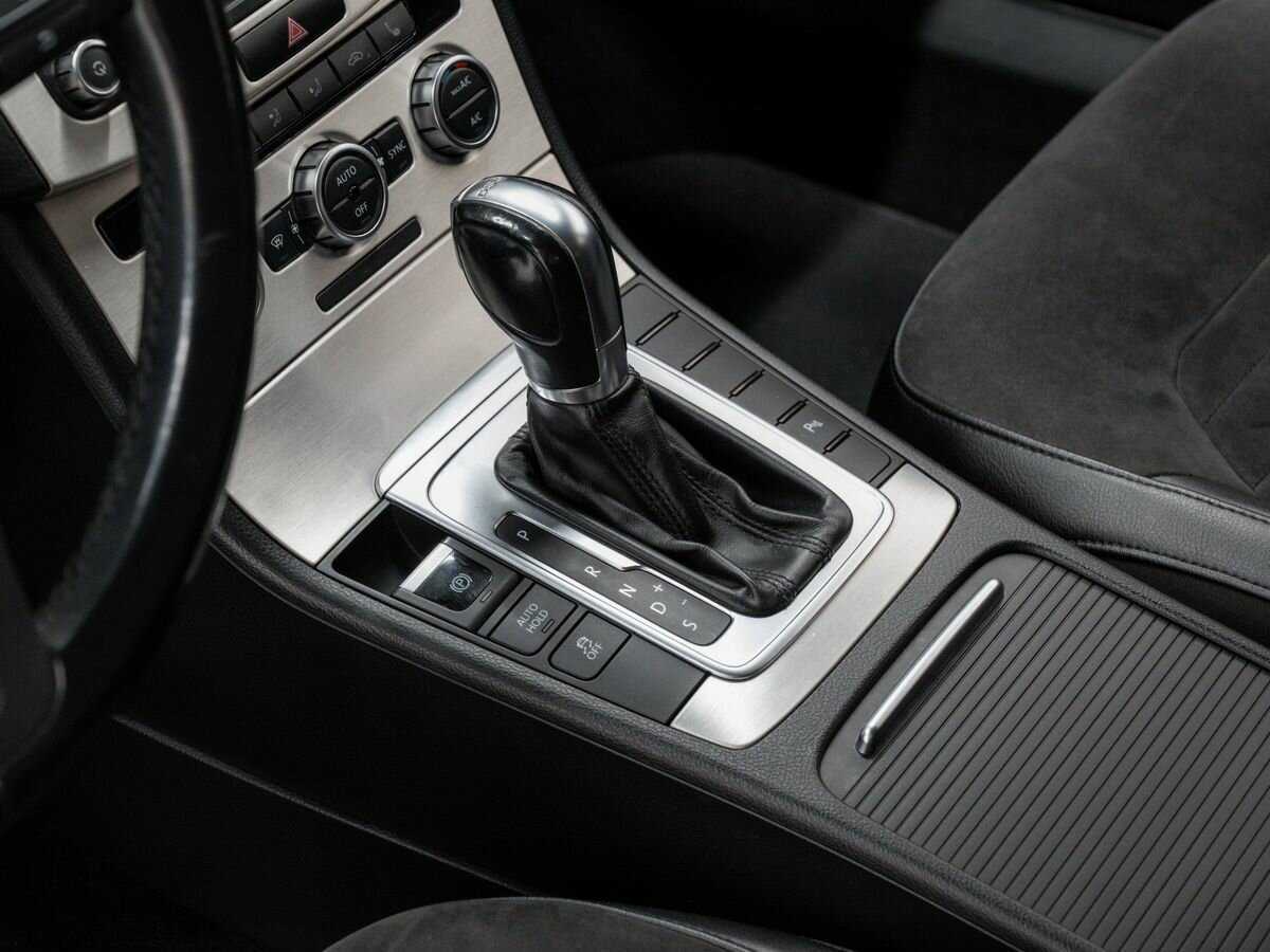 Volkswagen Passat б/у, 2012, Роботизированная. Фото: #16