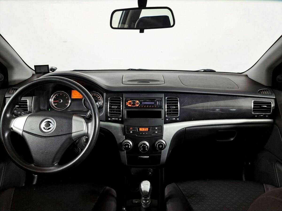 SsangYong Actyon б/у, 2012, Механическая. Фото: #10