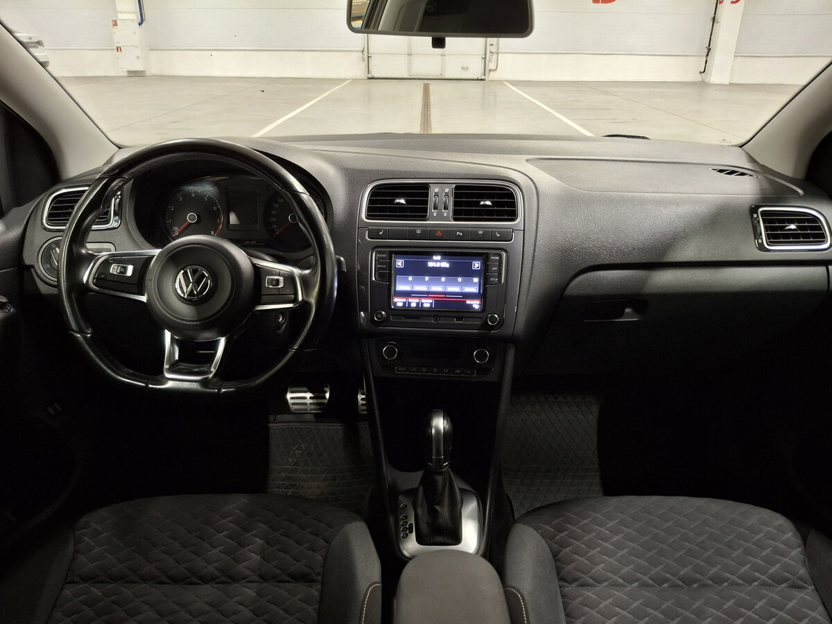 Volkswagen Polo б/у, 2018, Автоматическая. Фото: #13