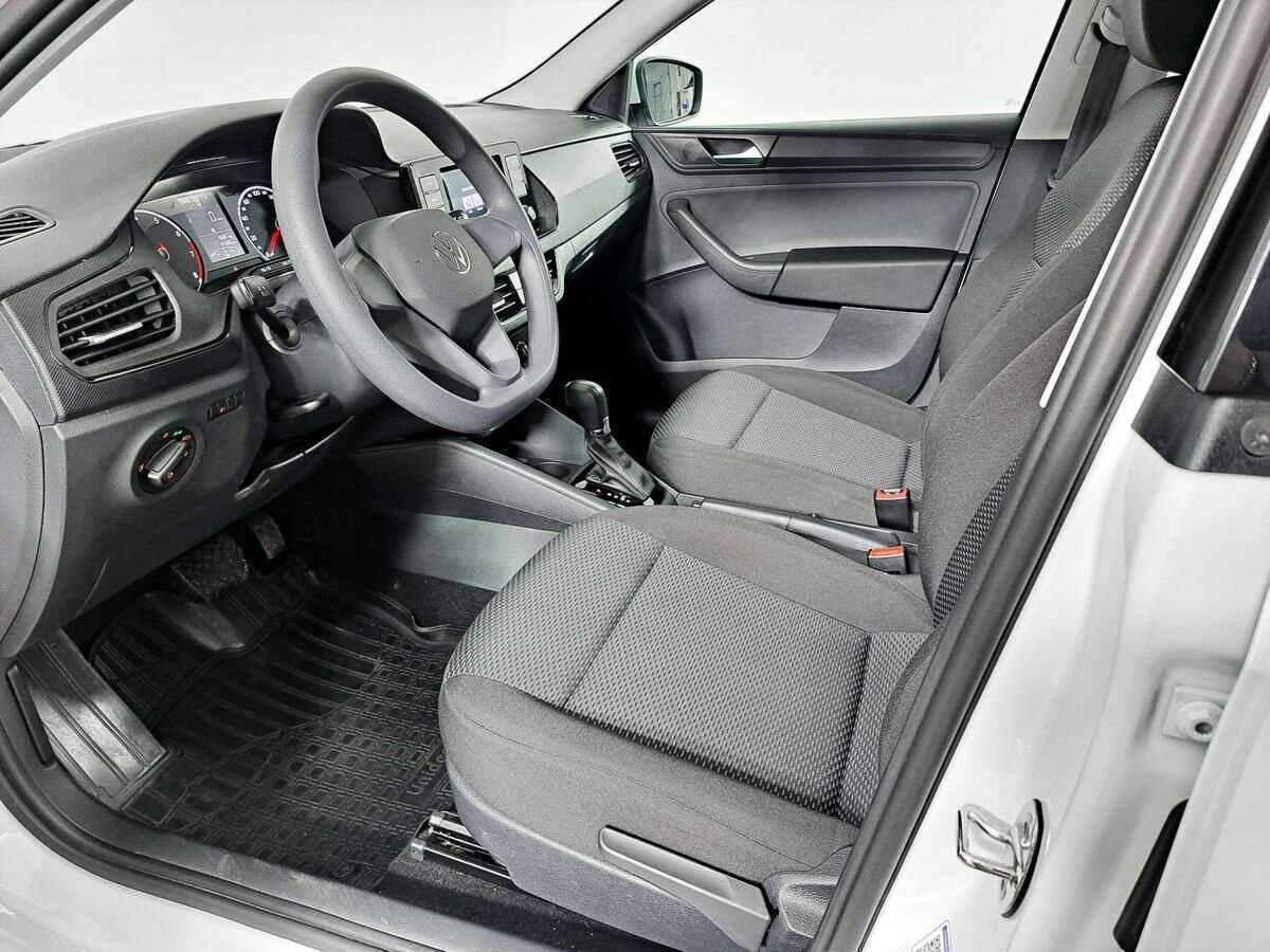 Volkswagen Polo б/у, 2021, Автоматическая. Фото: #11