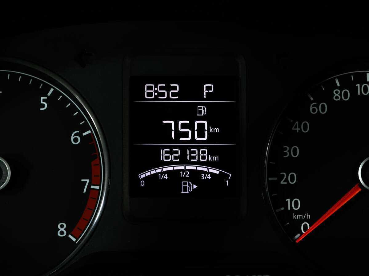 Volkswagen Polo б/у, 2017, Роботизированная. Фото: #13