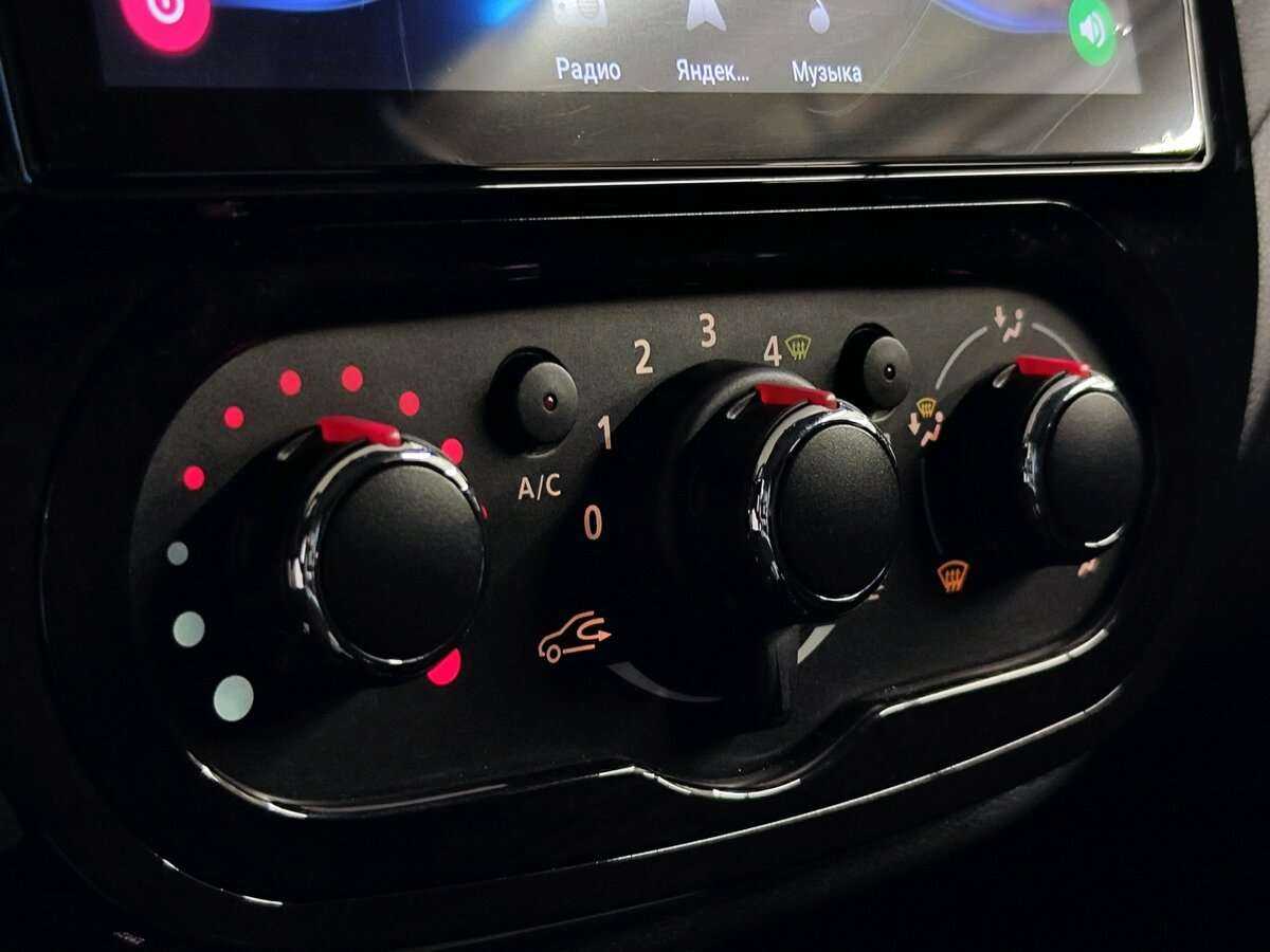 Renault Kaptur б/у, 2016, Механическая. Фото: #15