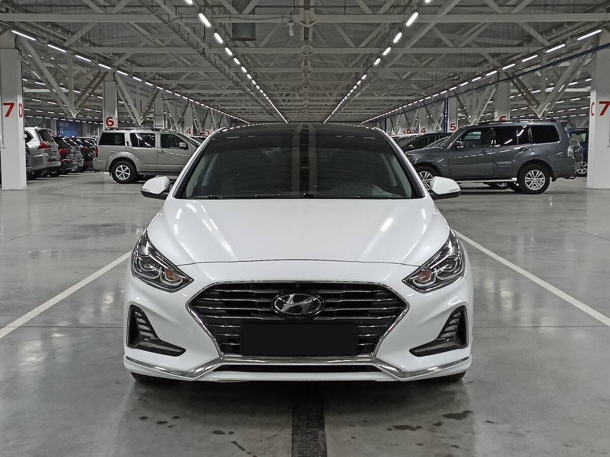 Hyundai Sonata б/у, 2017, Автоматическая. Фото: #1