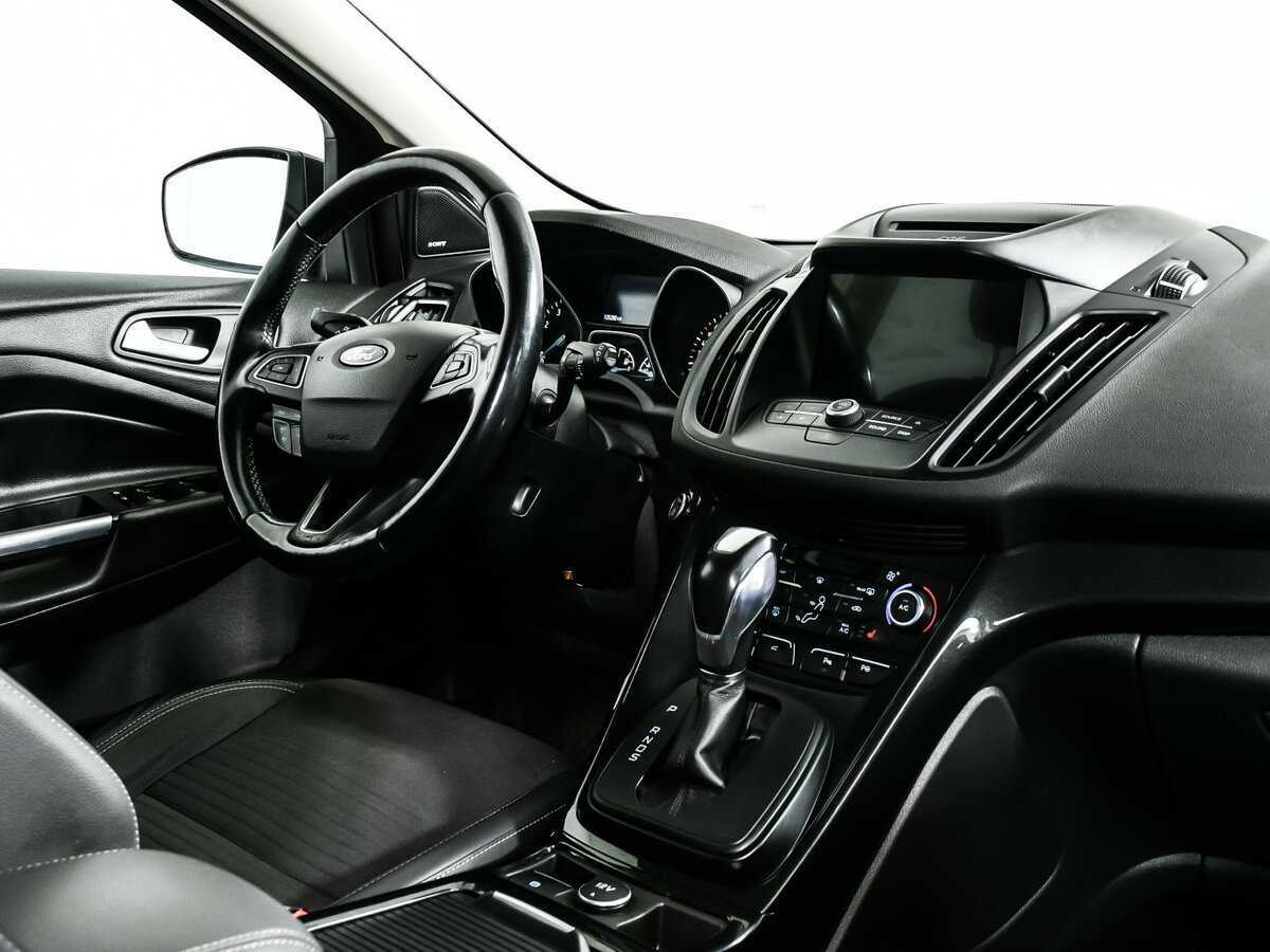 Ford Kuga б/у, 2017, Автоматическая. Фото: #8