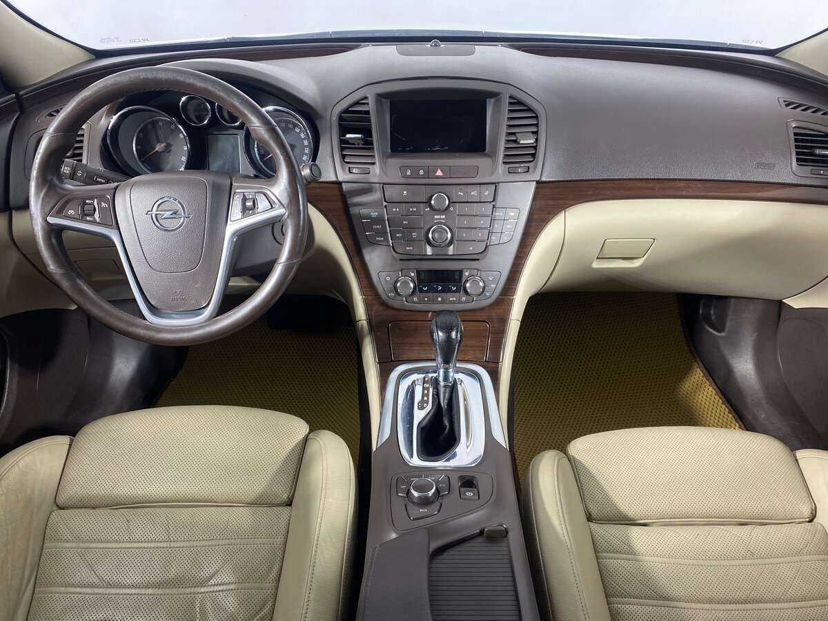 Opel Insignia б/у, 2013, Автоматическая. Фото: #9