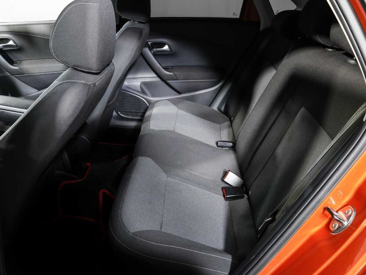 Volkswagen Polo б/у, 2018, Автоматическая. Фото: #9