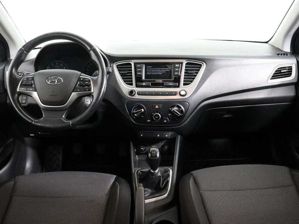 Hyundai Solaris б/у, 2019, Механическая. Фото: #10