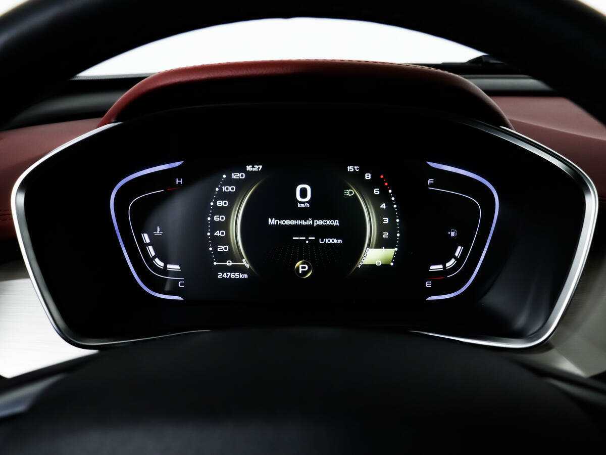 Geely Coolray б/у, 2022, Роботизированная. Фото: #7