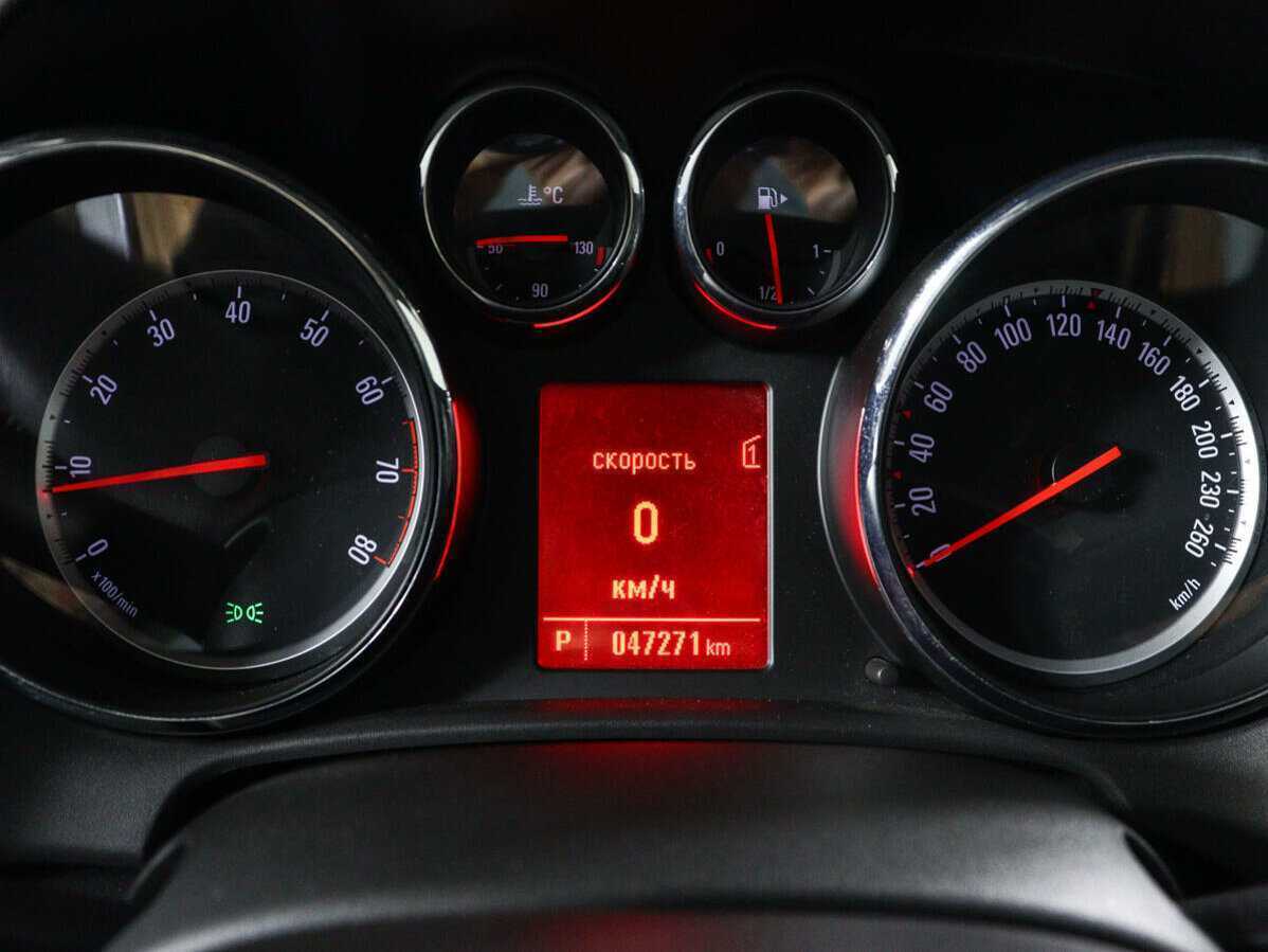 Opel Astra б/у, 2012, Автоматическая. Фото: #10