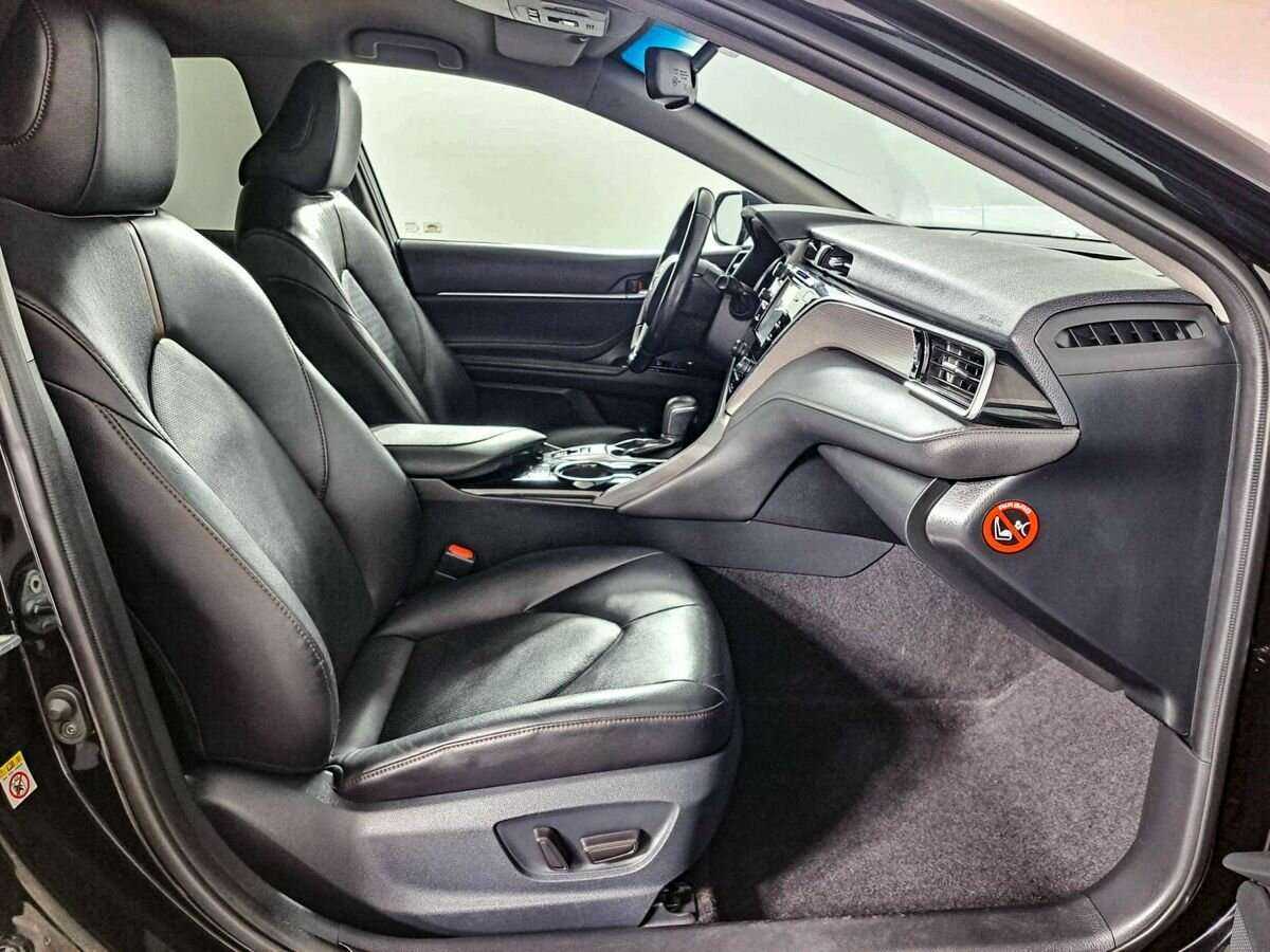 Toyota Camry б/у, 2018, Автоматическая. Фото: #8