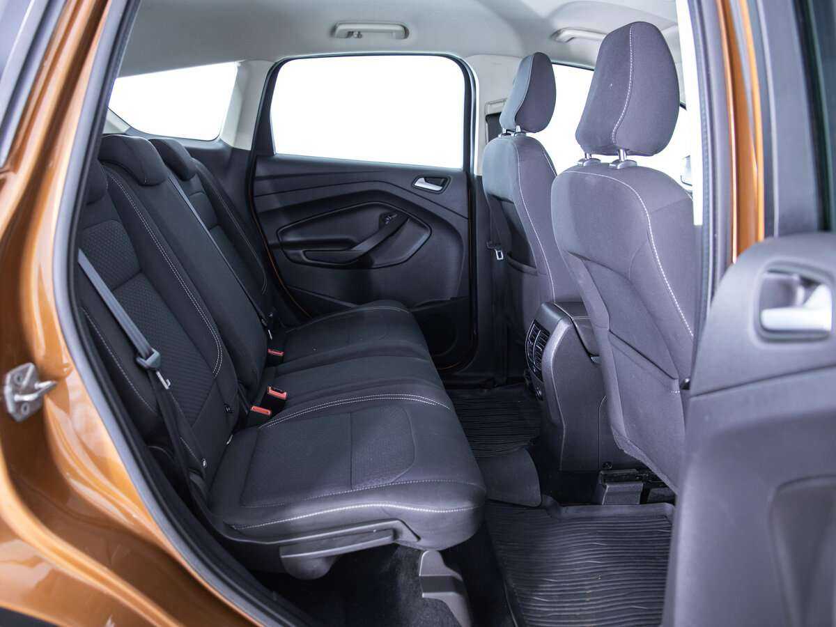 Ford Kuga б/у, 2017, Автоматическая. Фото: #15