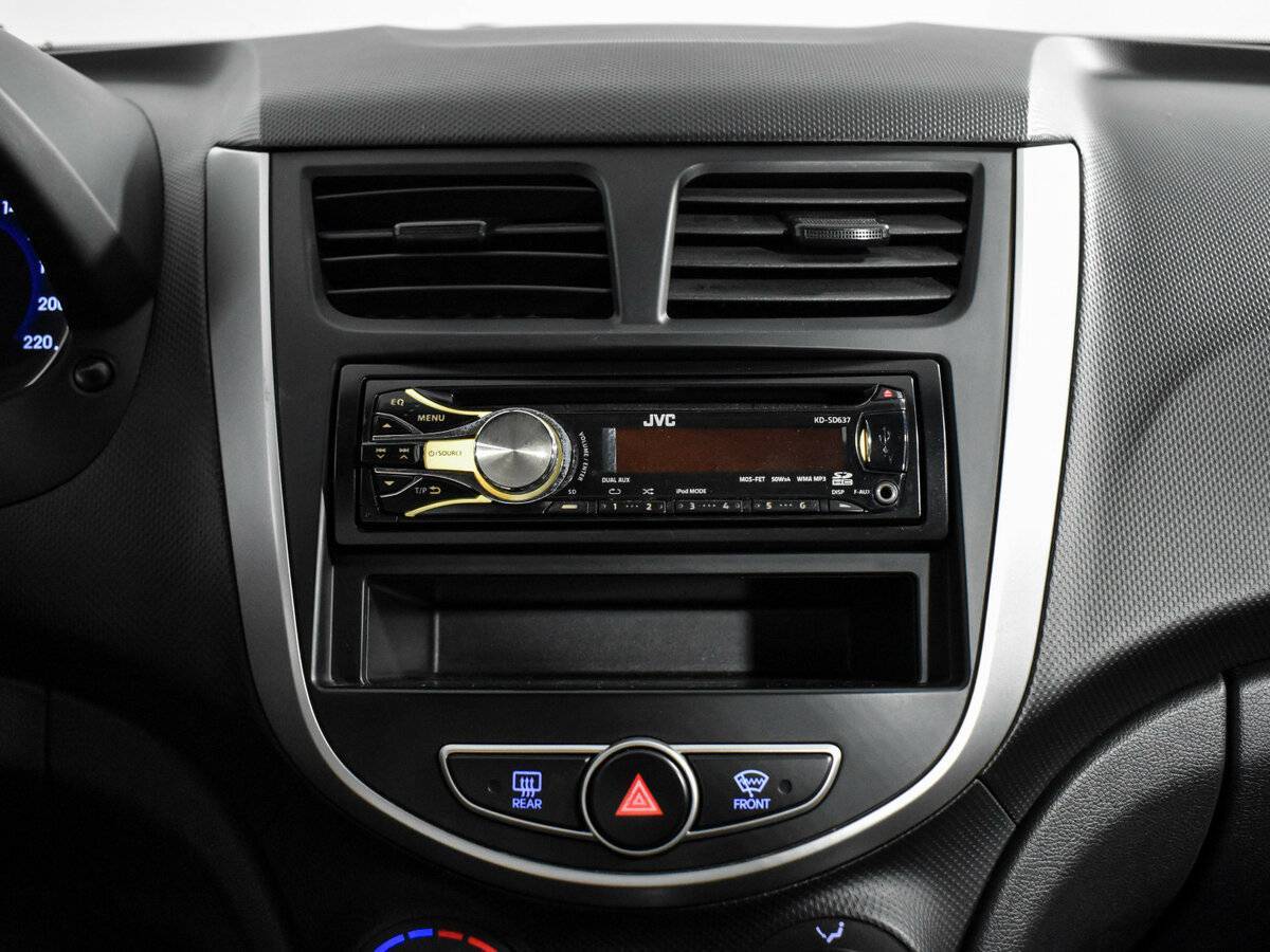 Hyundai Solaris б/у, 2012, Автоматическая. Фото: #13