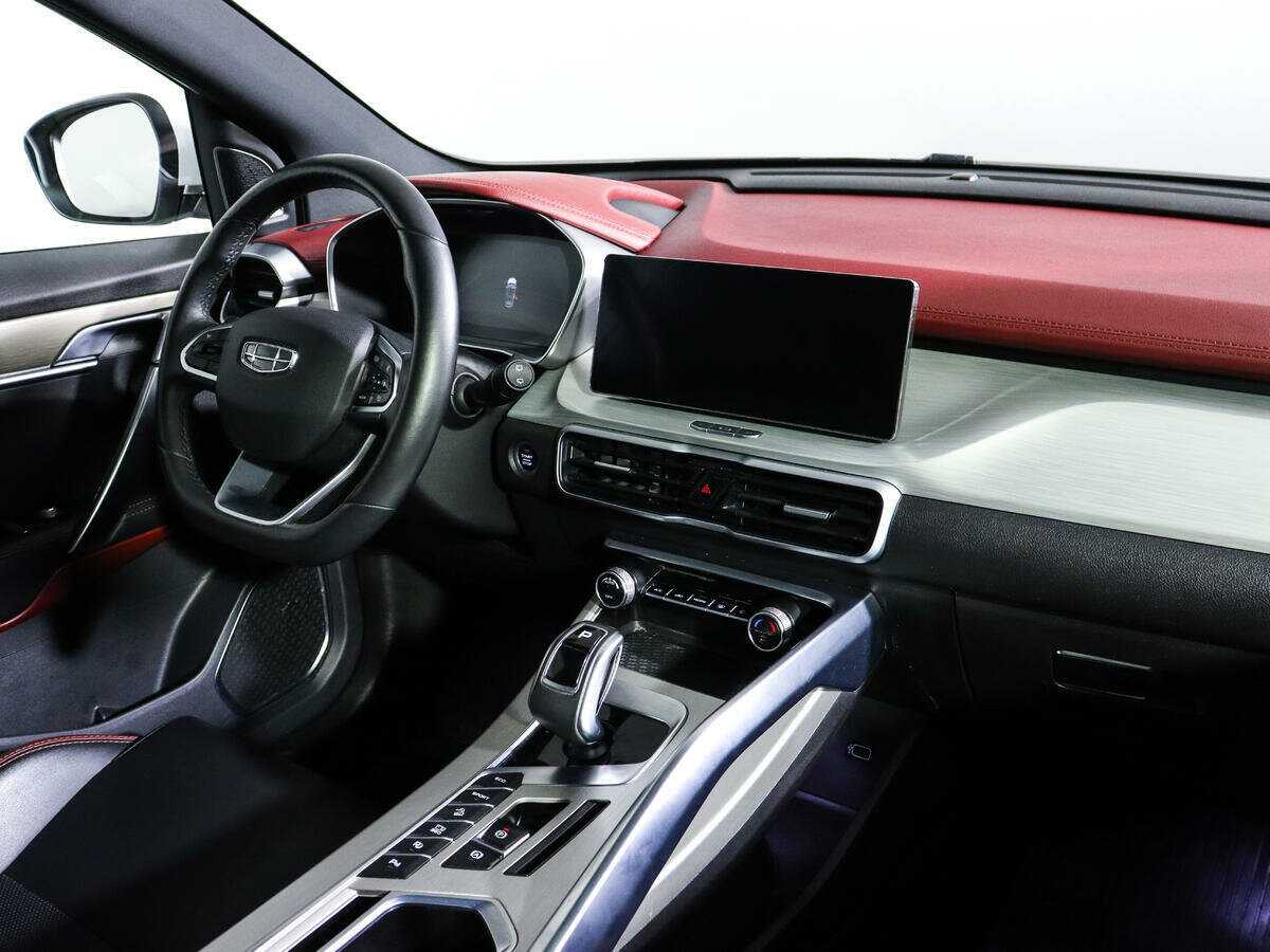 Geely Coolray б/у, 2021, Роботизированная. Фото: #6