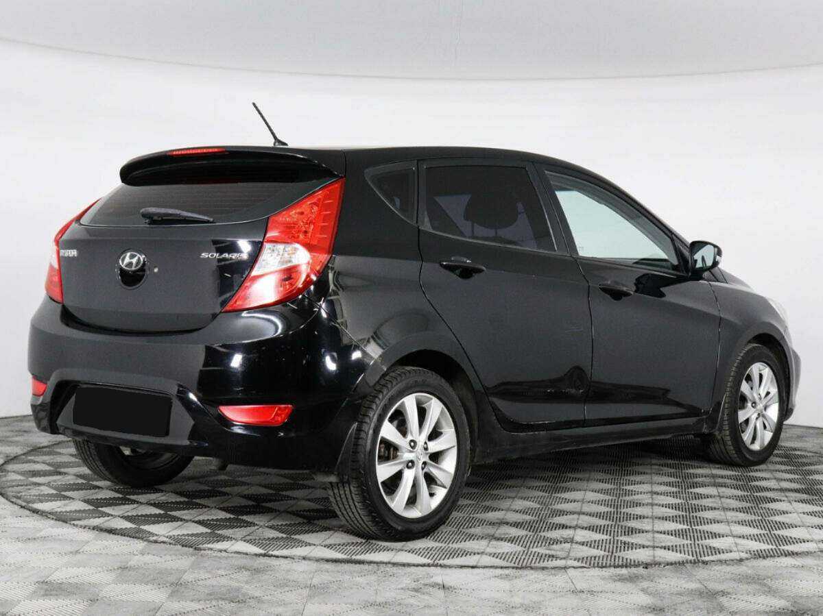 Hyundai Solaris б/у, 2012, Автоматическая. Фото: #2