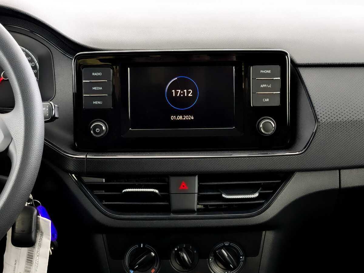 Volkswagen Polo б/у, 2020, Автоматическая. Фото: #12