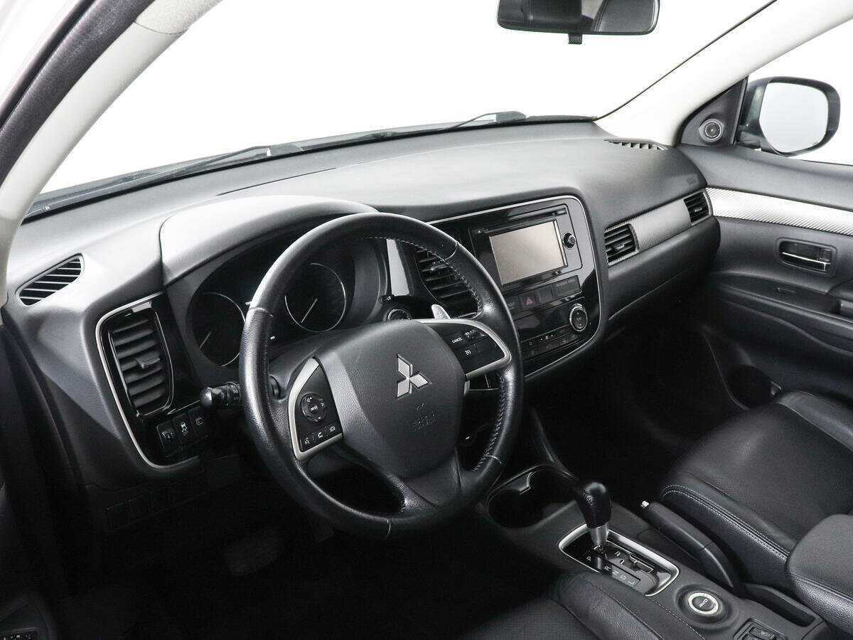 Mitsubishi Outlander б/у, 2013, Вариатор. Фото: #8