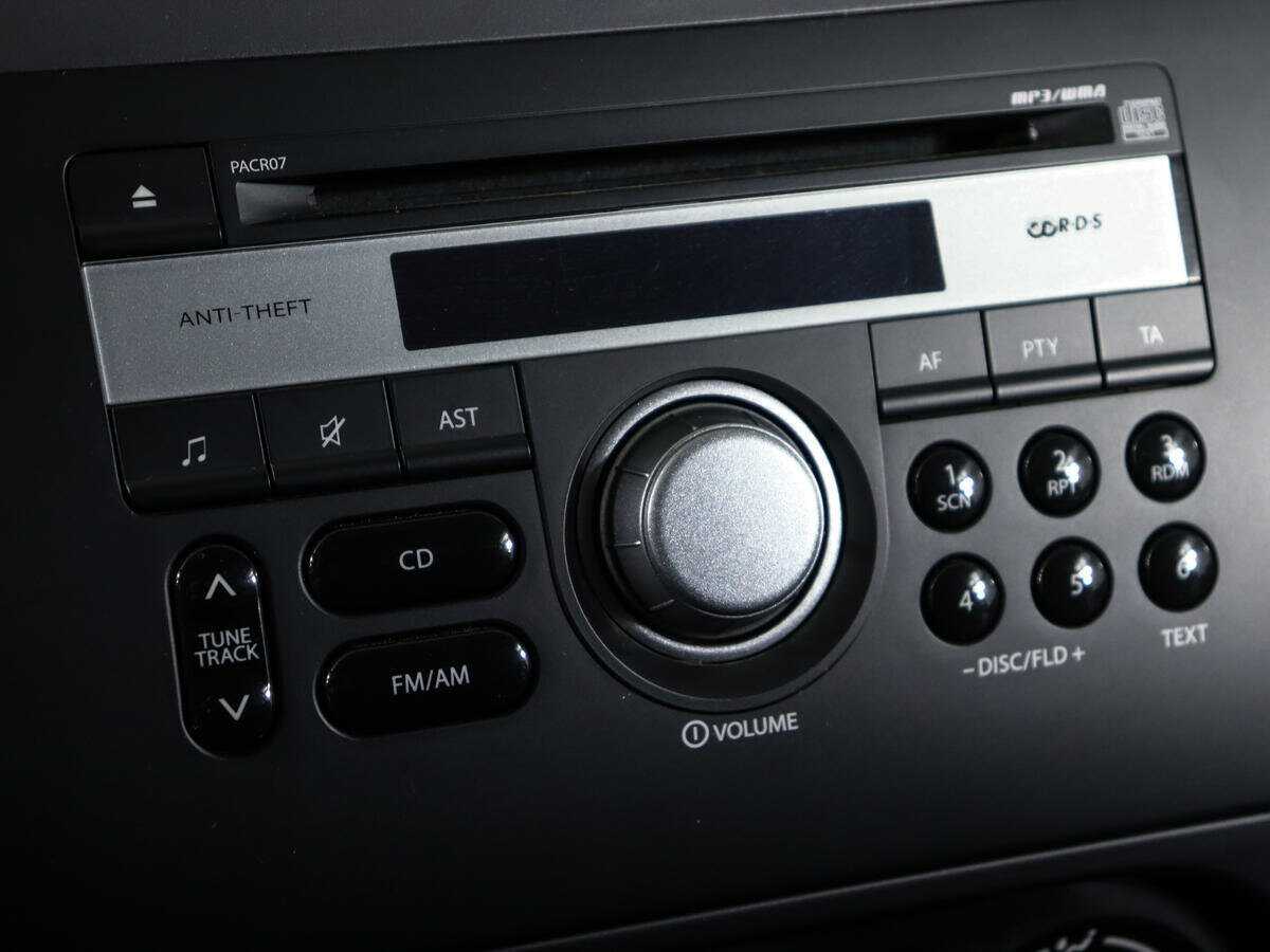 Suzuki SX4 б/у, 2014, Механическая. Фото: #17