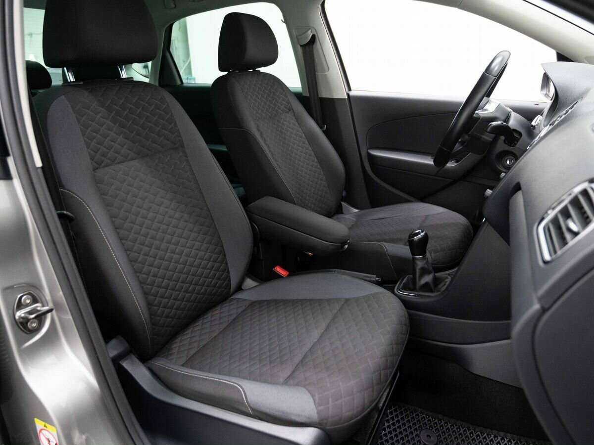 Volkswagen Polo б/у, 2018, Механическая. Фото: #11