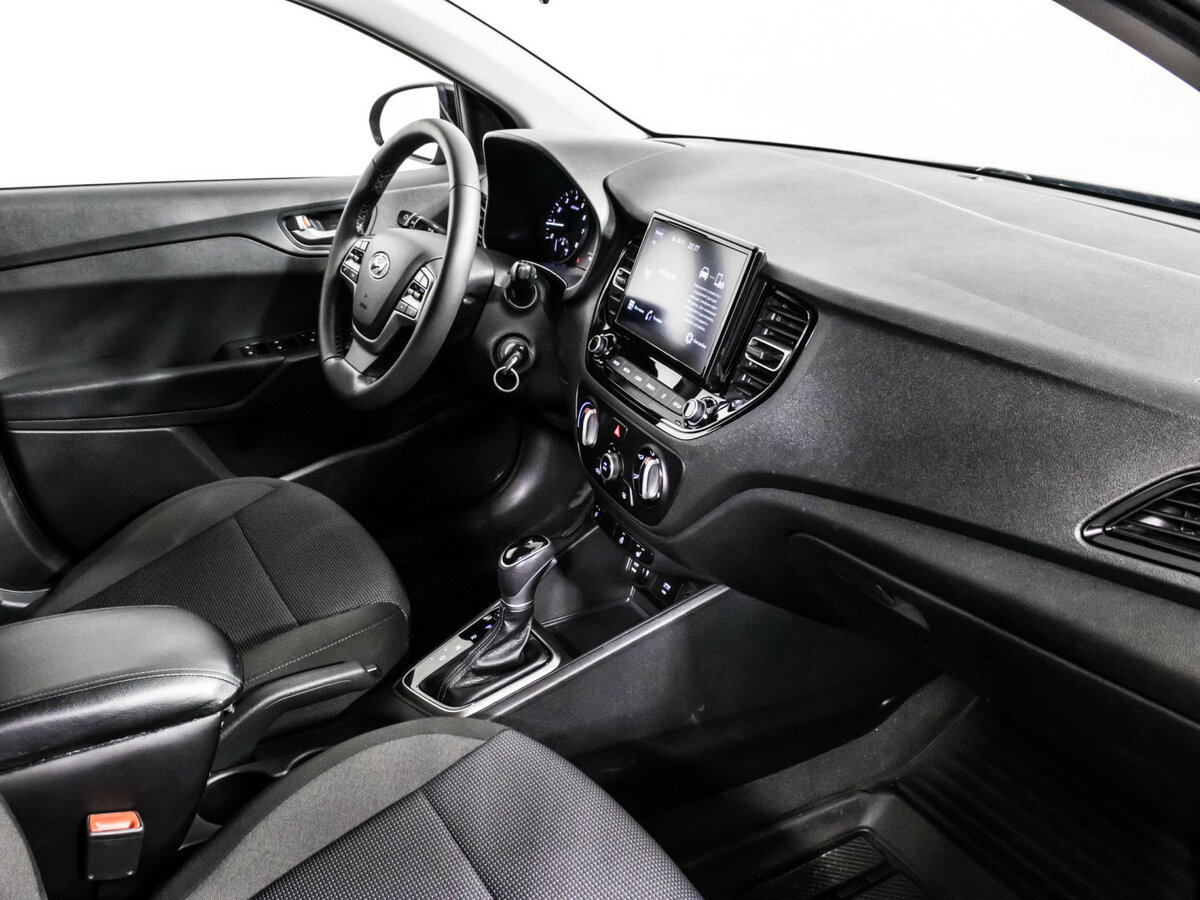 Hyundai Solaris б/у, 2021, Автоматическая. Фото: #6