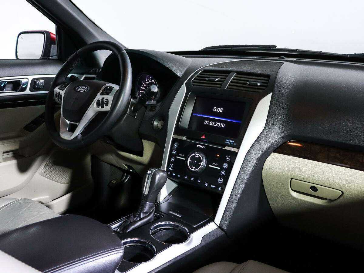 Ford Explorer б/у, 2012, Автоматическая. Фото: #5
